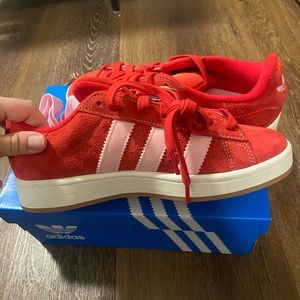 Adidas Originals Campus 00s size 7 (M) Red and Pink. Would fit women's size 9
